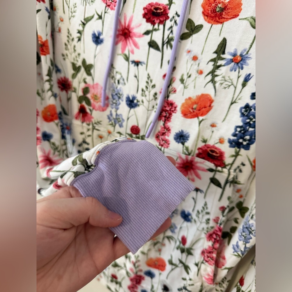 Jambys House Hoodie Spring Floral White & Purple Womens Small Lightweight Soft - Picture 4 of 13